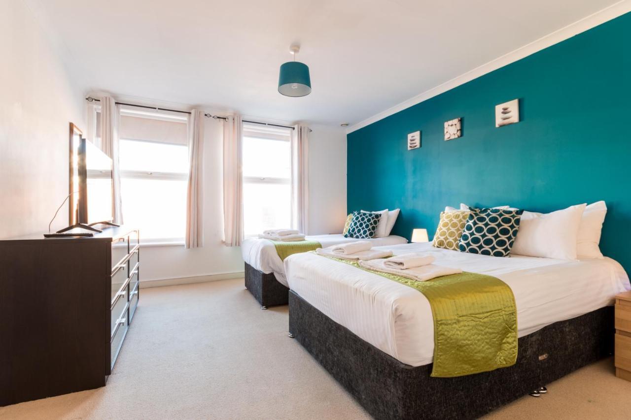 Old Town Apartments Swindon Esterno foto