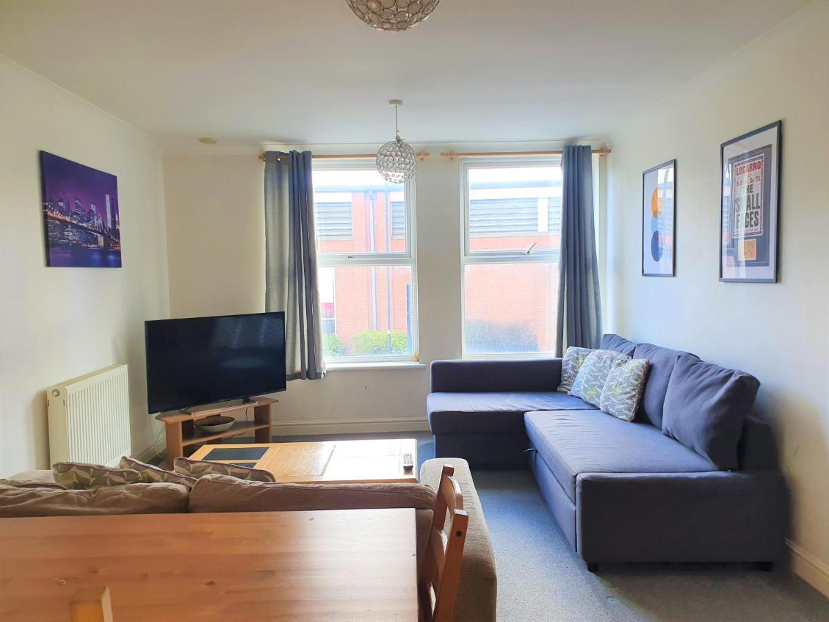 Old Town Apartments Swindon Esterno foto