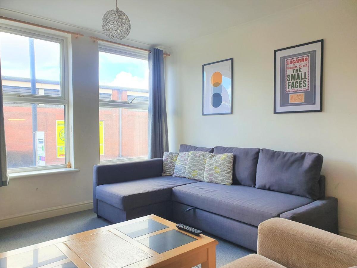 Old Town Apartments Swindon Esterno foto