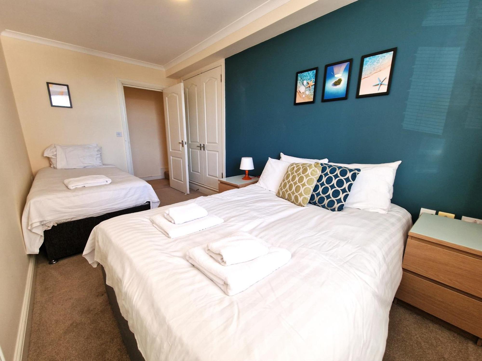 Old Town Apartments Swindon Esterno foto
